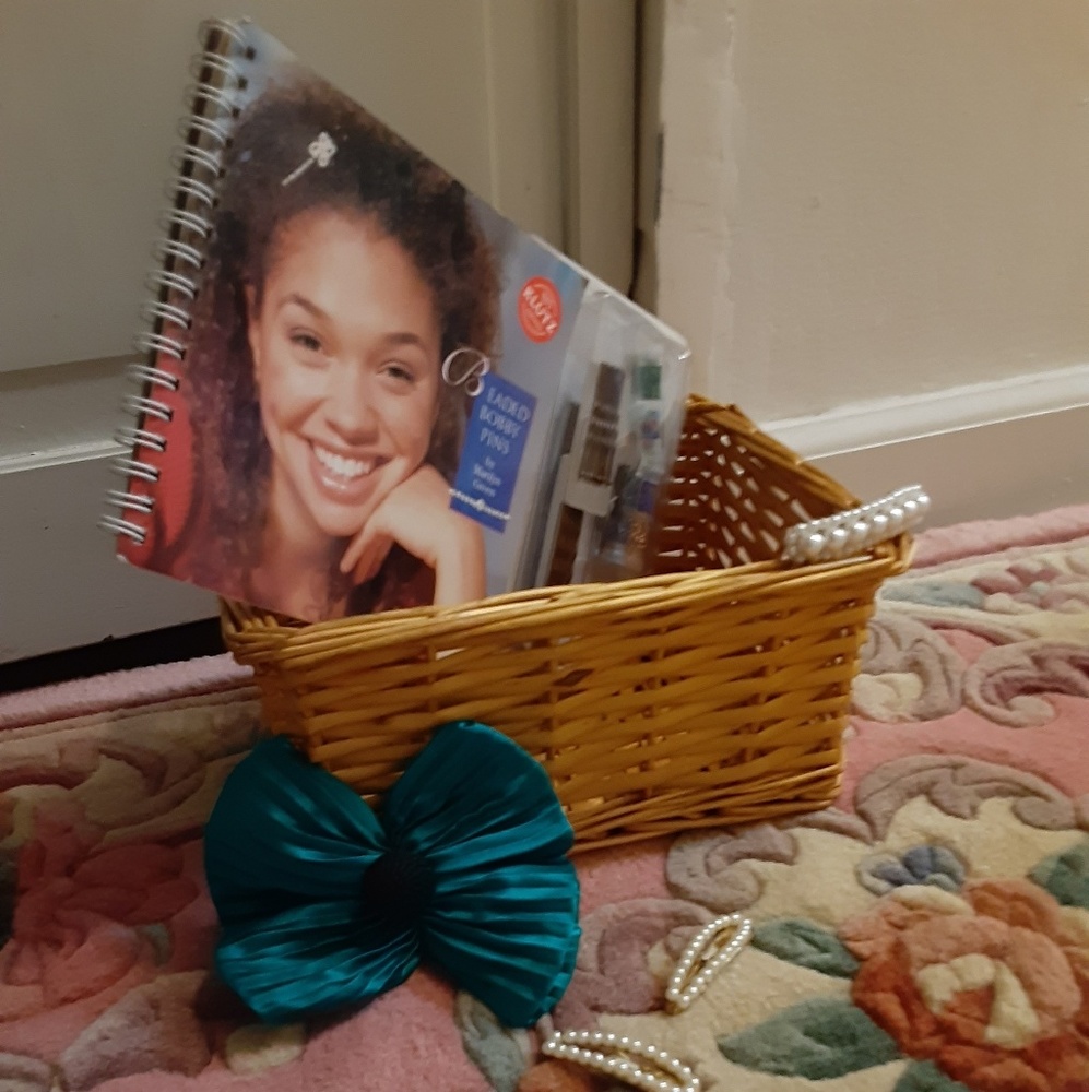 NWT Czech glass Beaded Bobby Pins kit